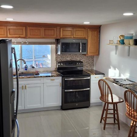 Апартаменты Near Clearwater And Tarpon Spring With Water View Холидэй Экстерьер фото