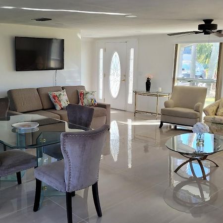 Апартаменты Near Clearwater And Tarpon Spring With Water View Холидэй Экстерьер фото