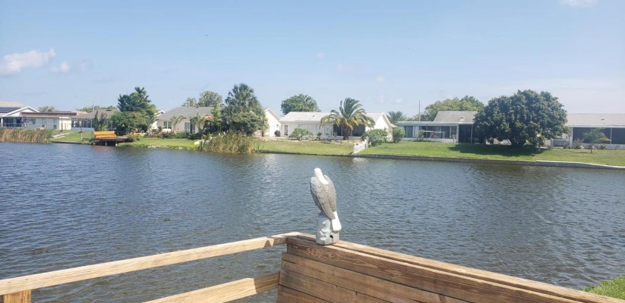 Апартаменты Near Clearwater And Tarpon Spring With Water View Холидэй Экстерьер фото